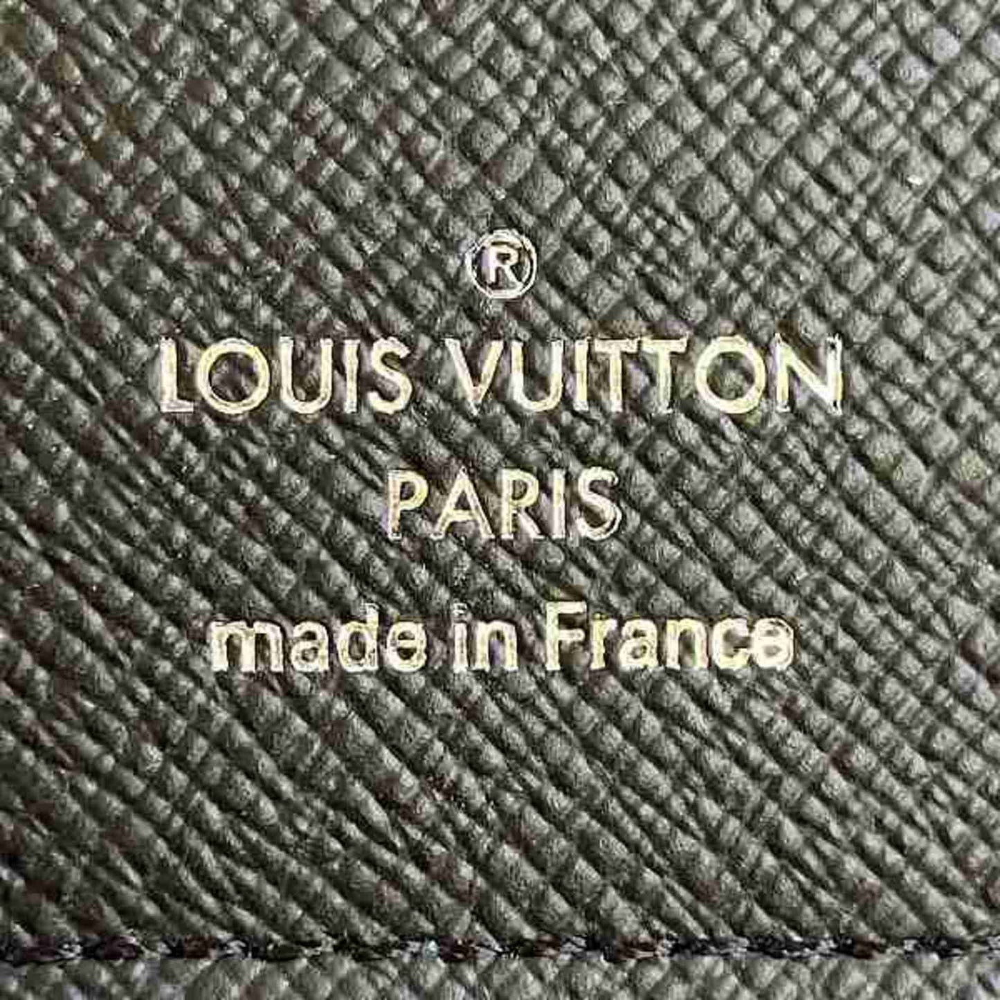 Louis Vuitton Taiga Black Leather Wallet Accessories