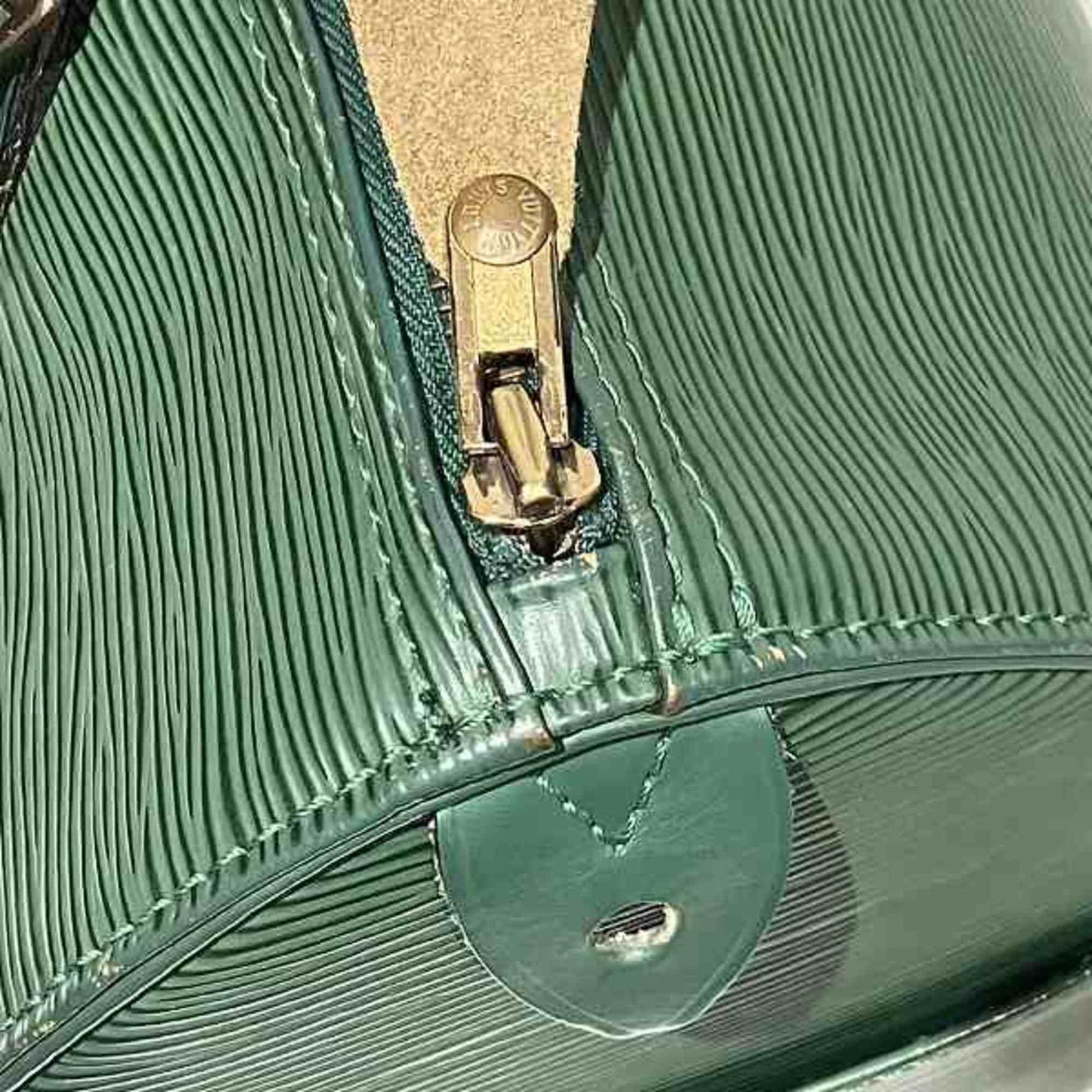 Louis Vuitton Speedy 30 Green Leather Hand Bag