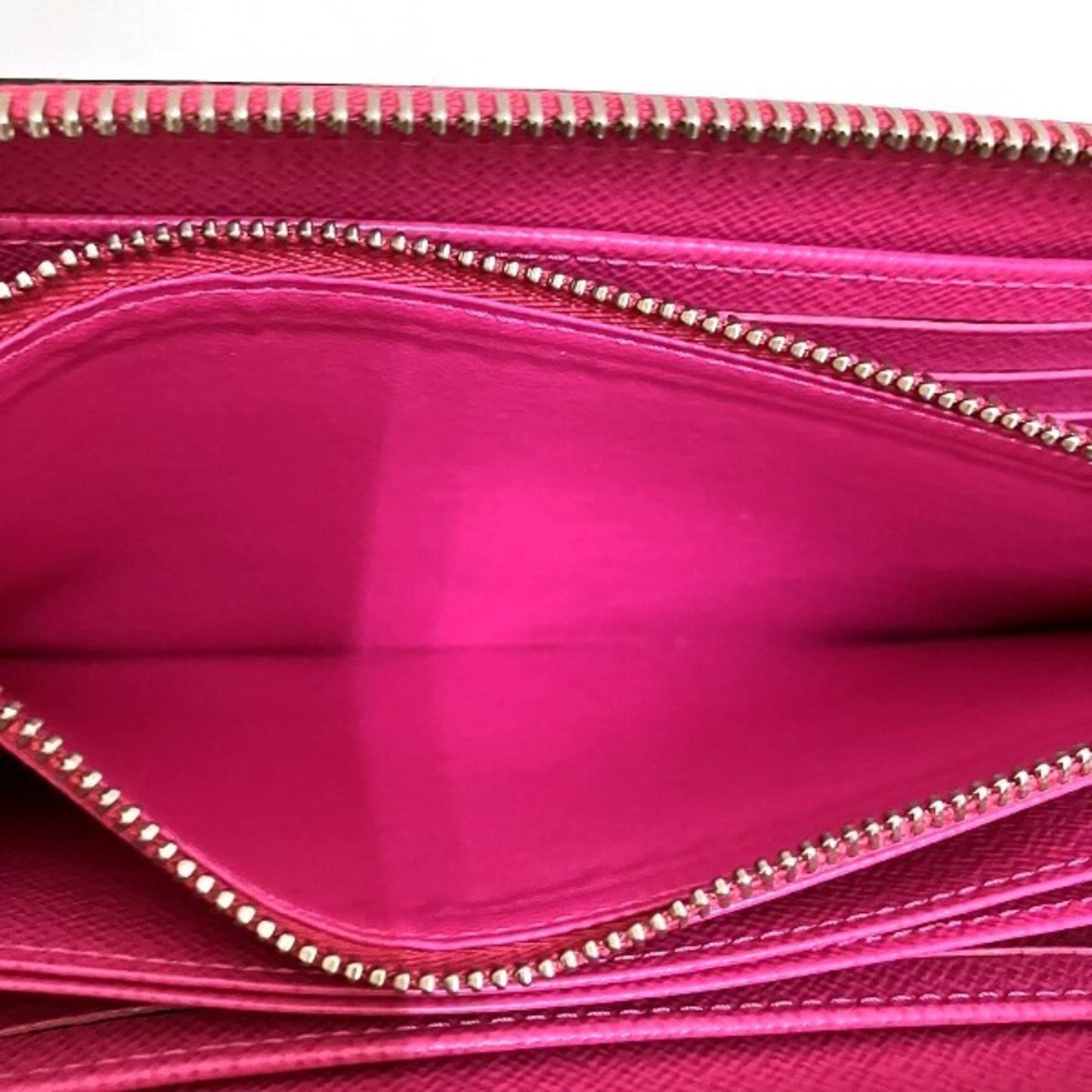 Louis Vuitton Zippy Pink Leather Wallet Accessories