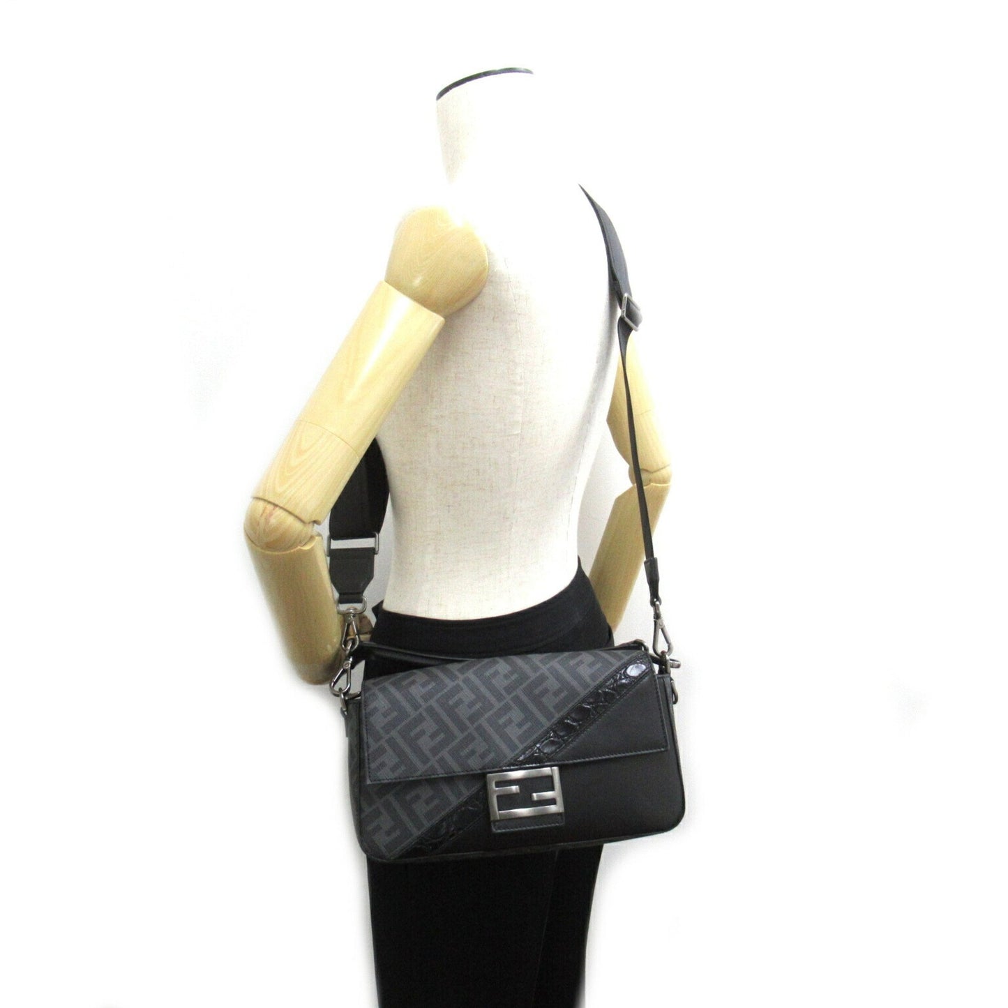 Fendi Mamma Baguette Black Canvas Shoulder Bag