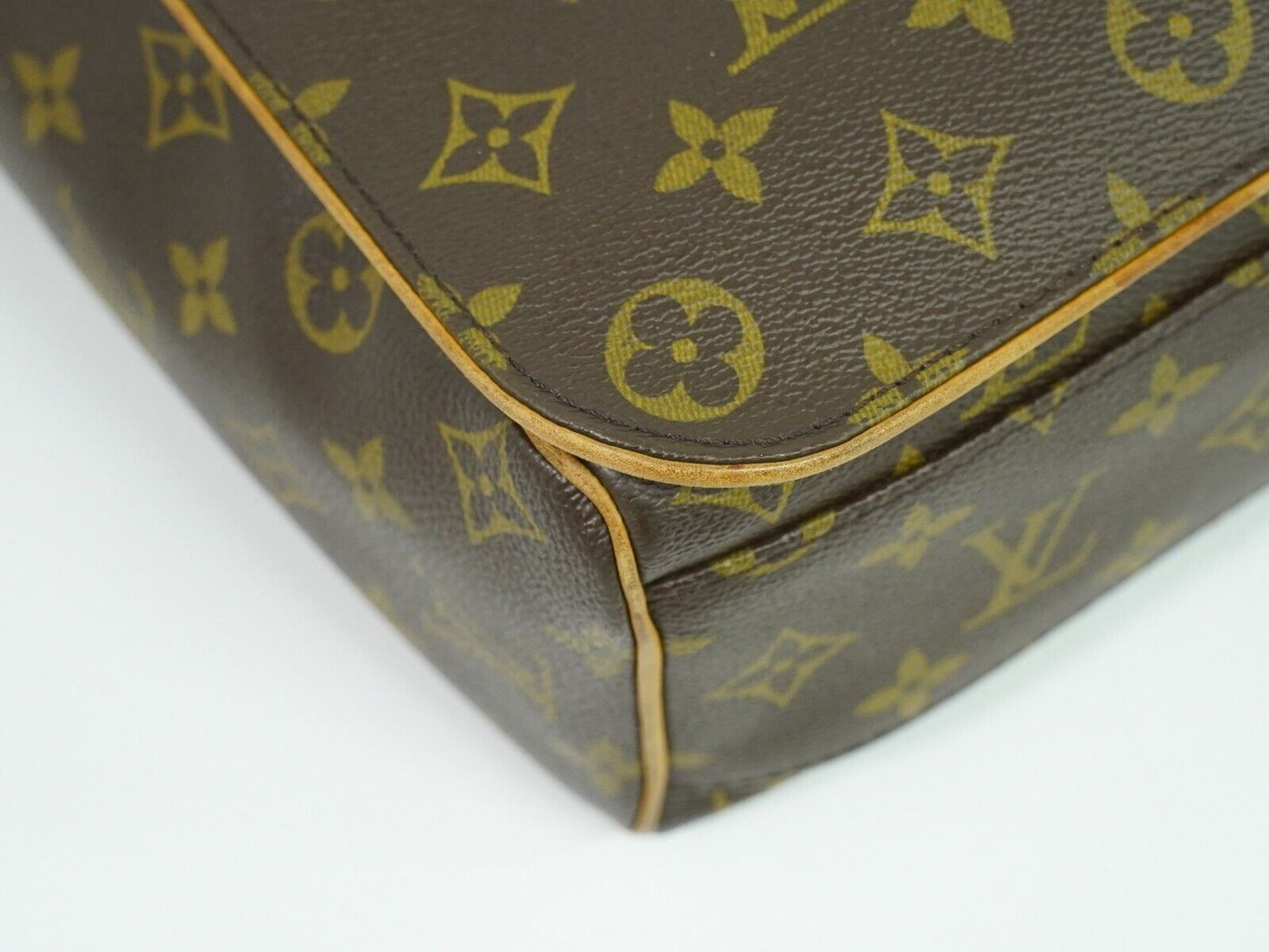 Louis Vuitton Abbesses Brown Canvas Shoulder Bag