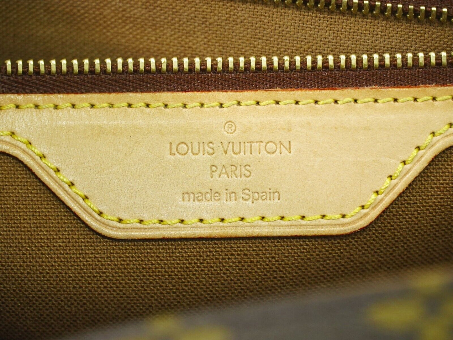 Louis Vuitton Abbesses Brown Canvas Shoulder Bag