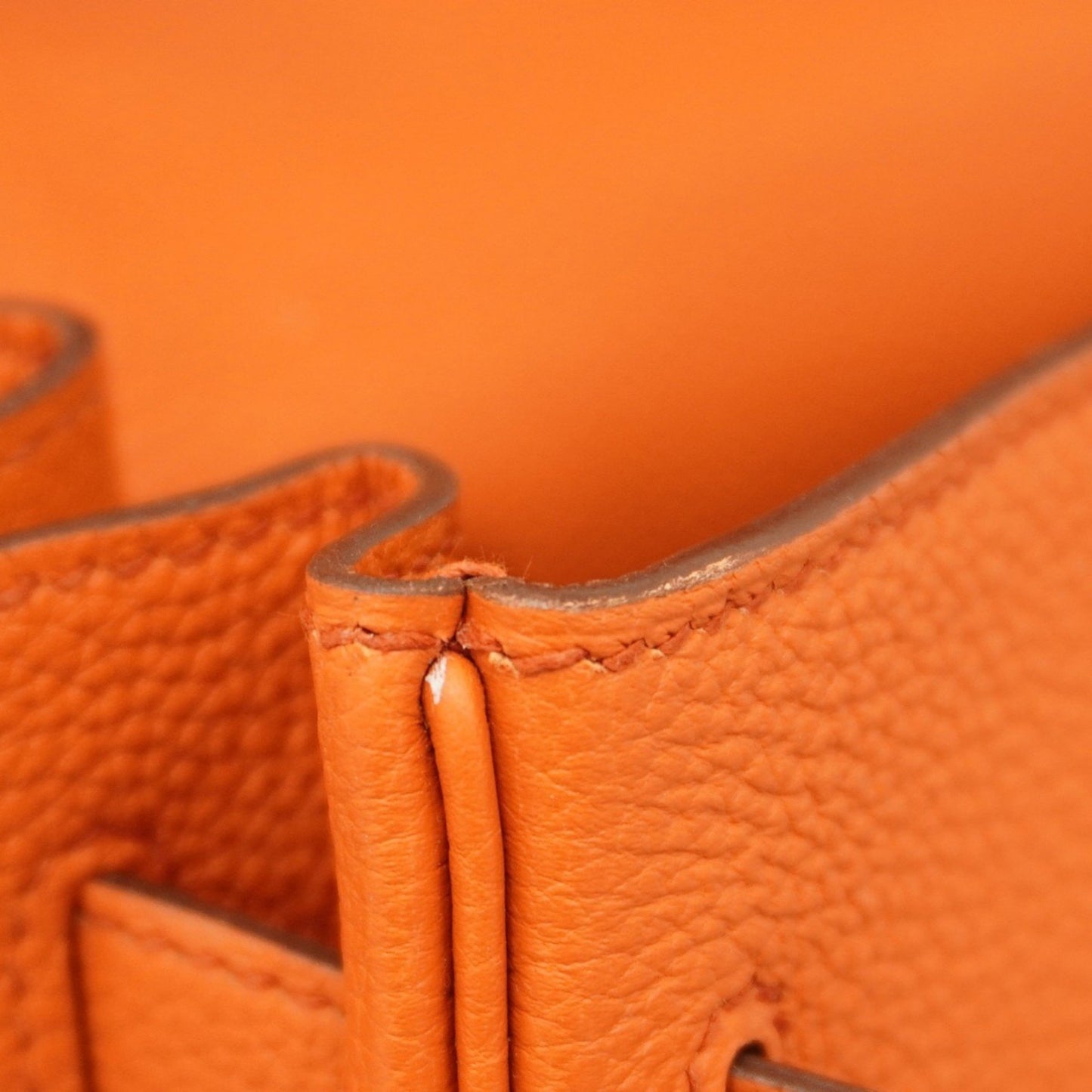 Hermès Kelly 32 Orange Leather Hand Bag