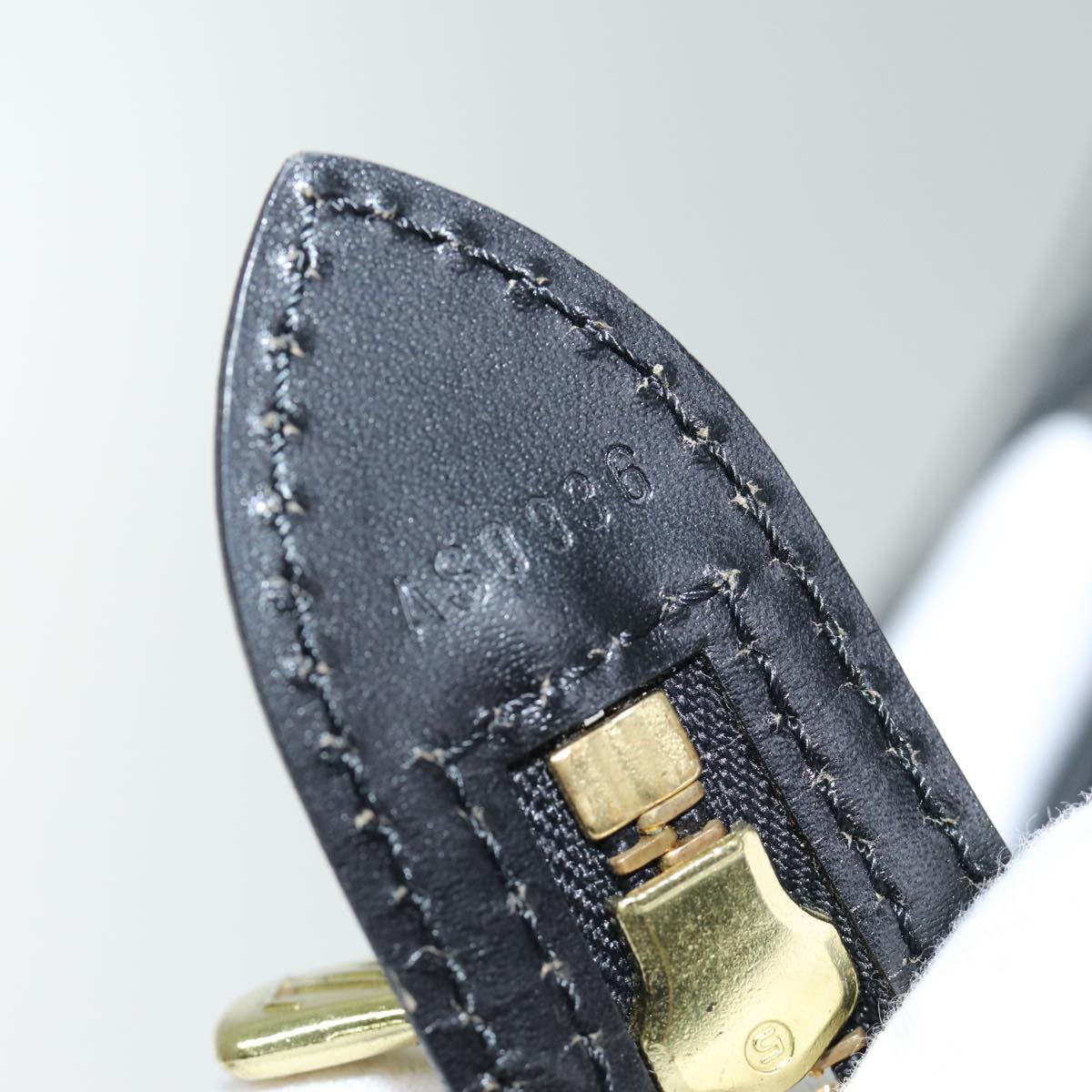 Louis Vuitton Saint Jacques Black Leather Shoulder Bag