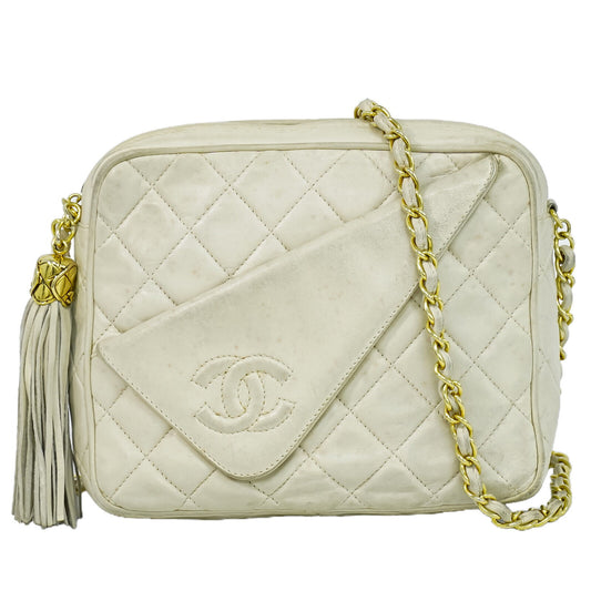 Chanel Matelassé White Leather Shoulder Bag