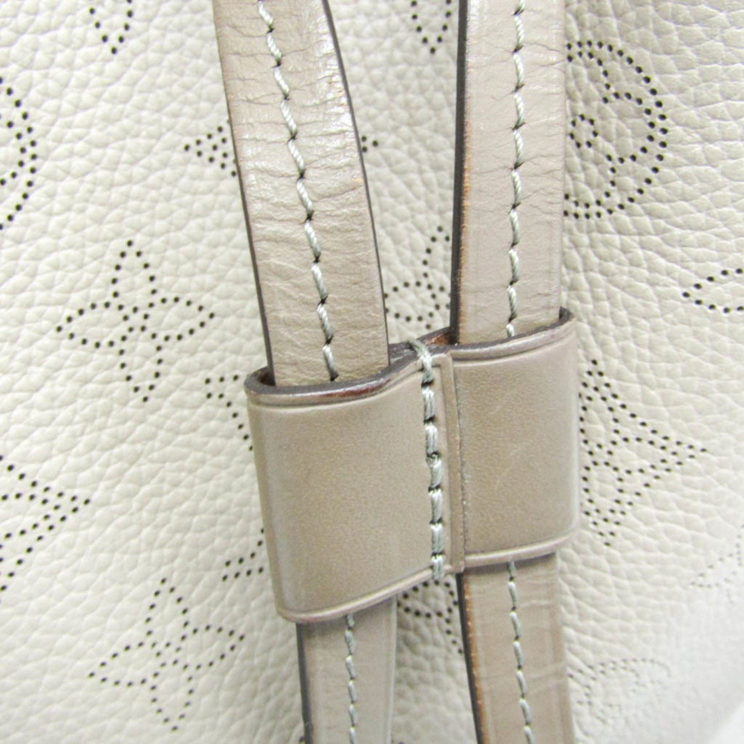 Louis Vuitton Girolata Beige Leather Shoulder Bag