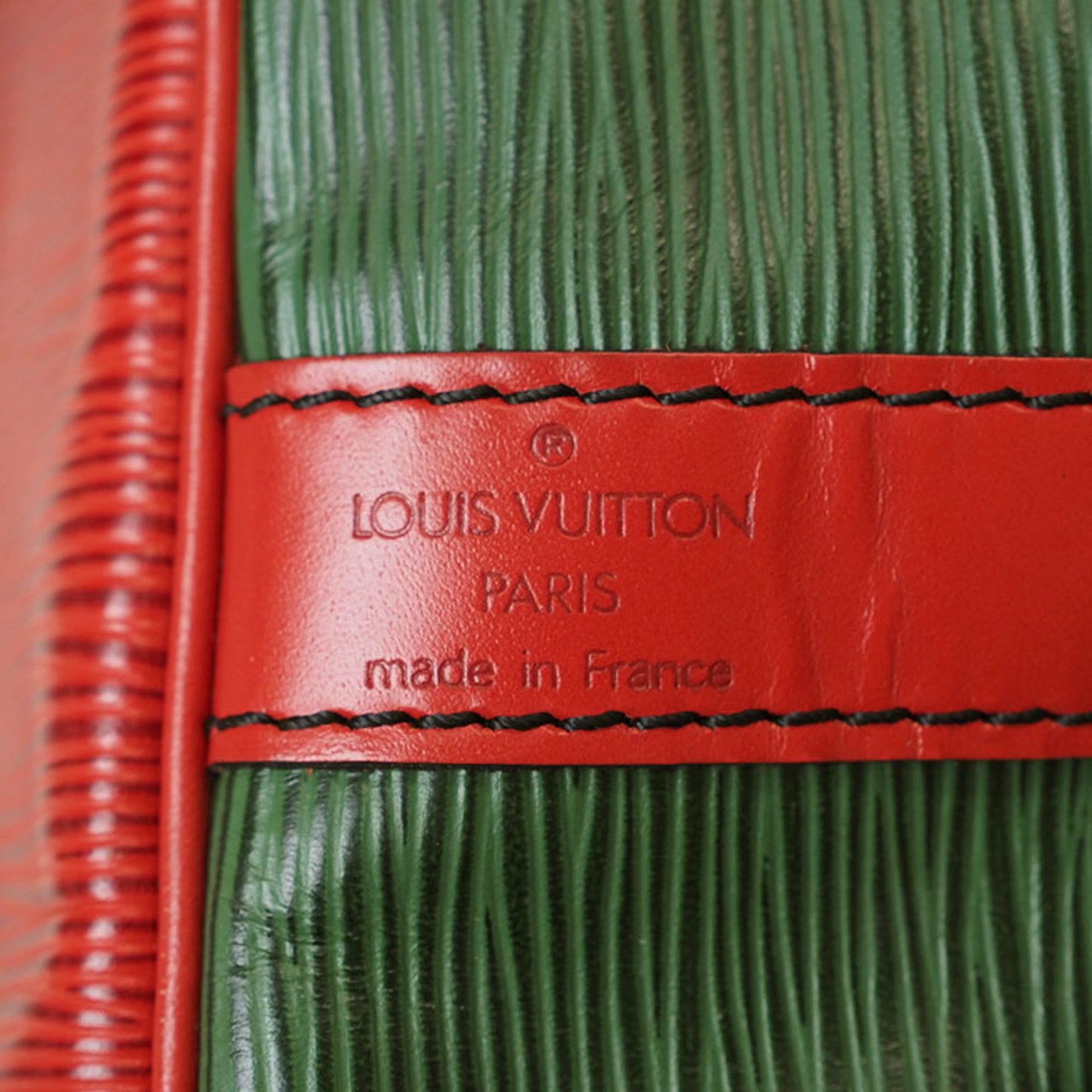 Louis Vuitton Petit Noé Green Leather Shoulder Bag