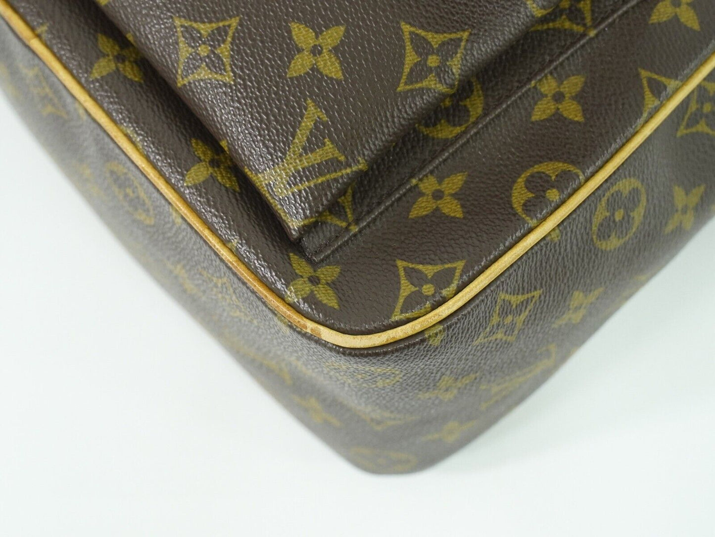 Louis Vuitton Excentri cité Brown Canvas Hand Bag