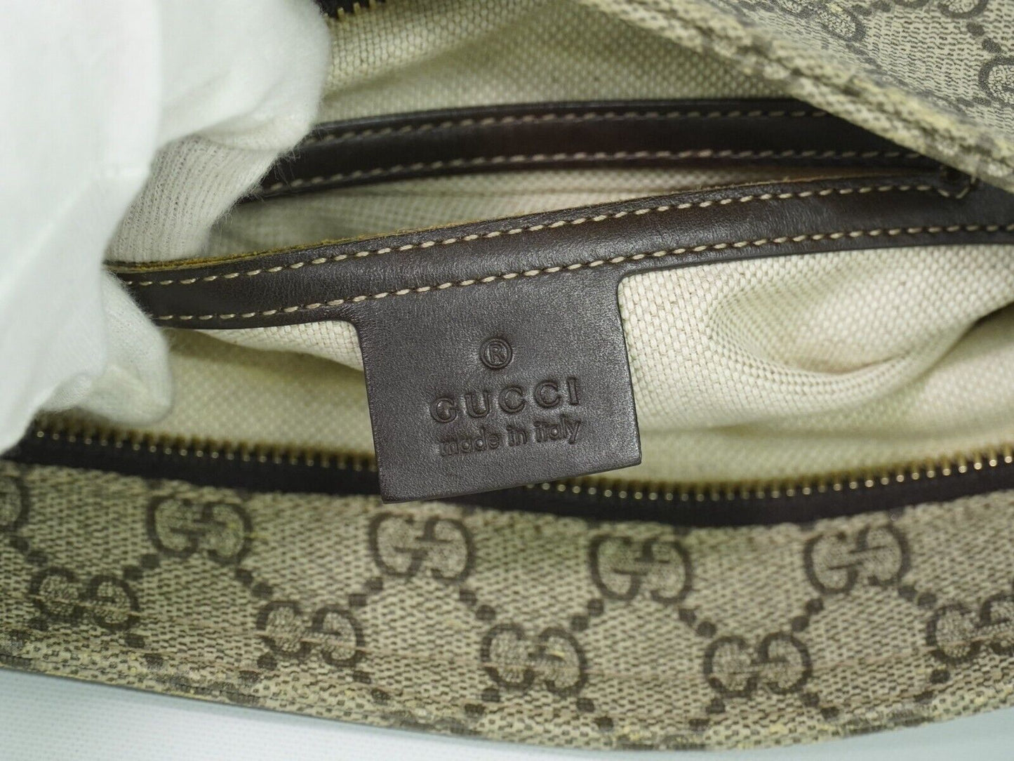 Gucci Supreme GG Beige Canvas Shoulder Bag