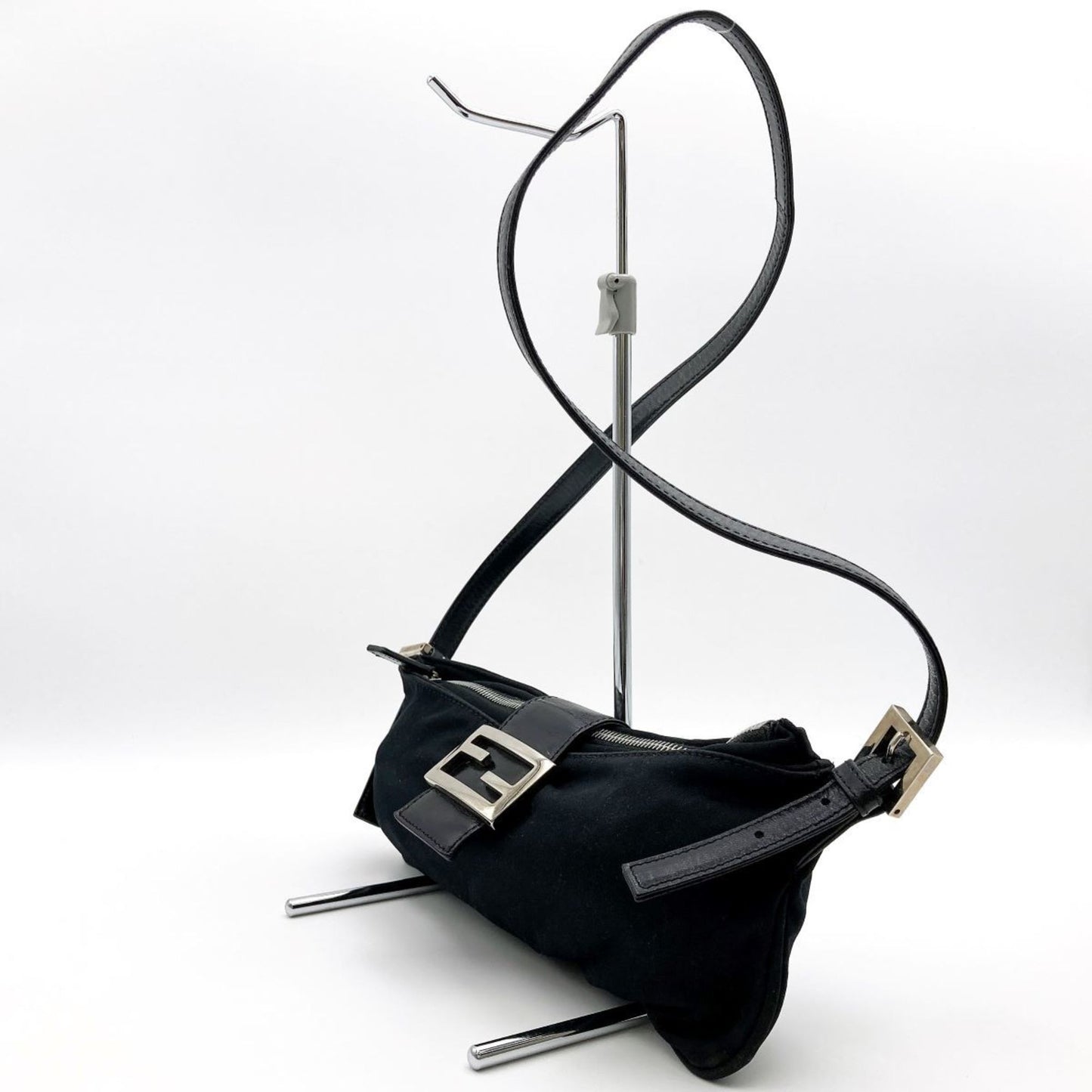 Fendi Mamma Baguette Black Synthetic Shoulder Bag