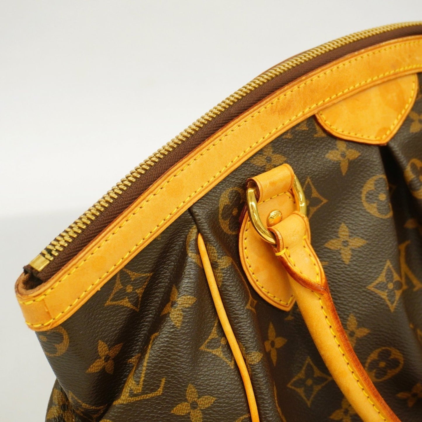 Louis Vuitton Tivoli Brown Canvas Hand Bag