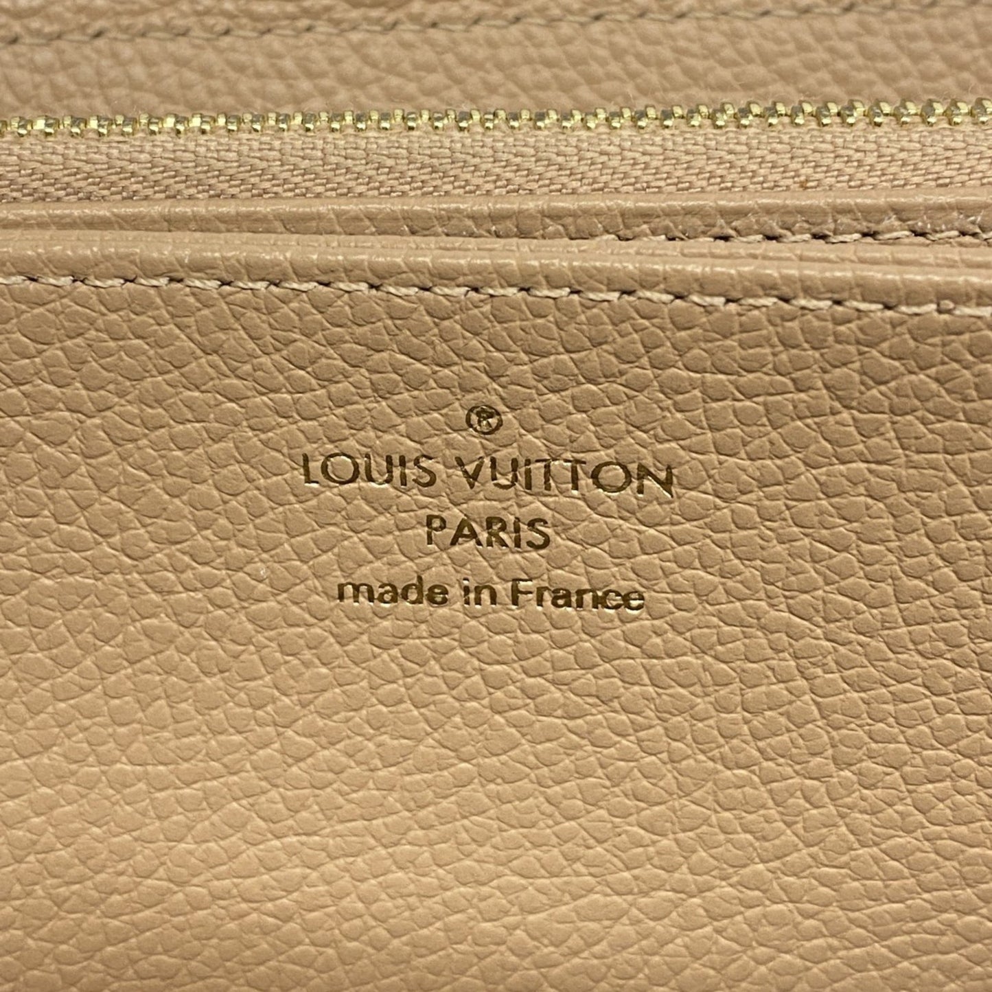 Louis Vuitton Zippy wallet Beige Leather Wallet Accessories