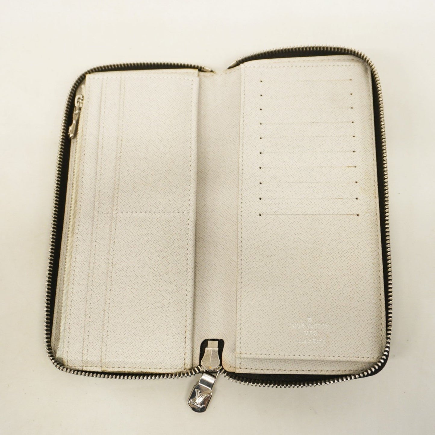 Louis Vuitton Zippy Wallet Vertical White Canvas Wallet Accessories