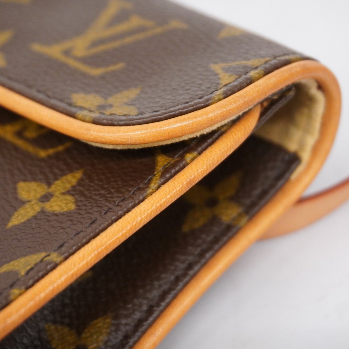 Louis Vuitton Florentine Brown Canvas Clutch Bag