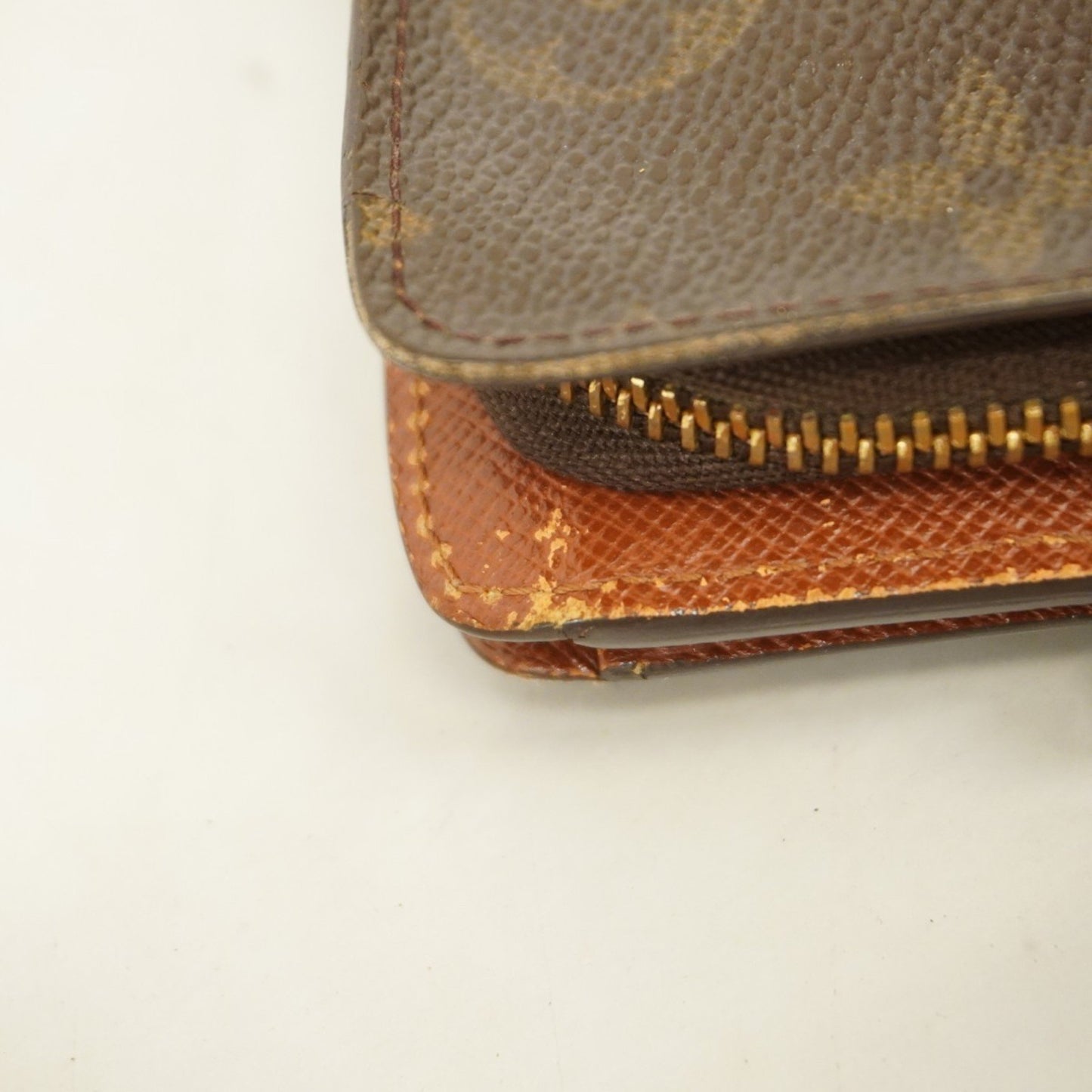 Louis Vuitton Compact zip Brown Canvas Wallet Accessories