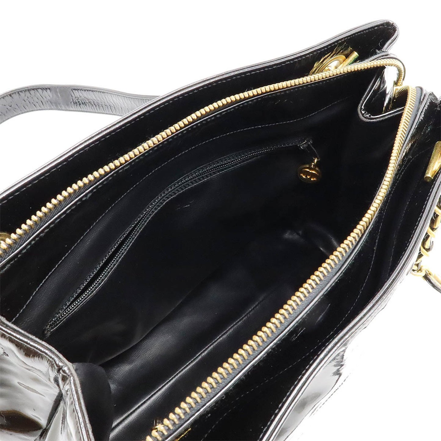 Chanel - Black Patent Leather Shoulder Bag