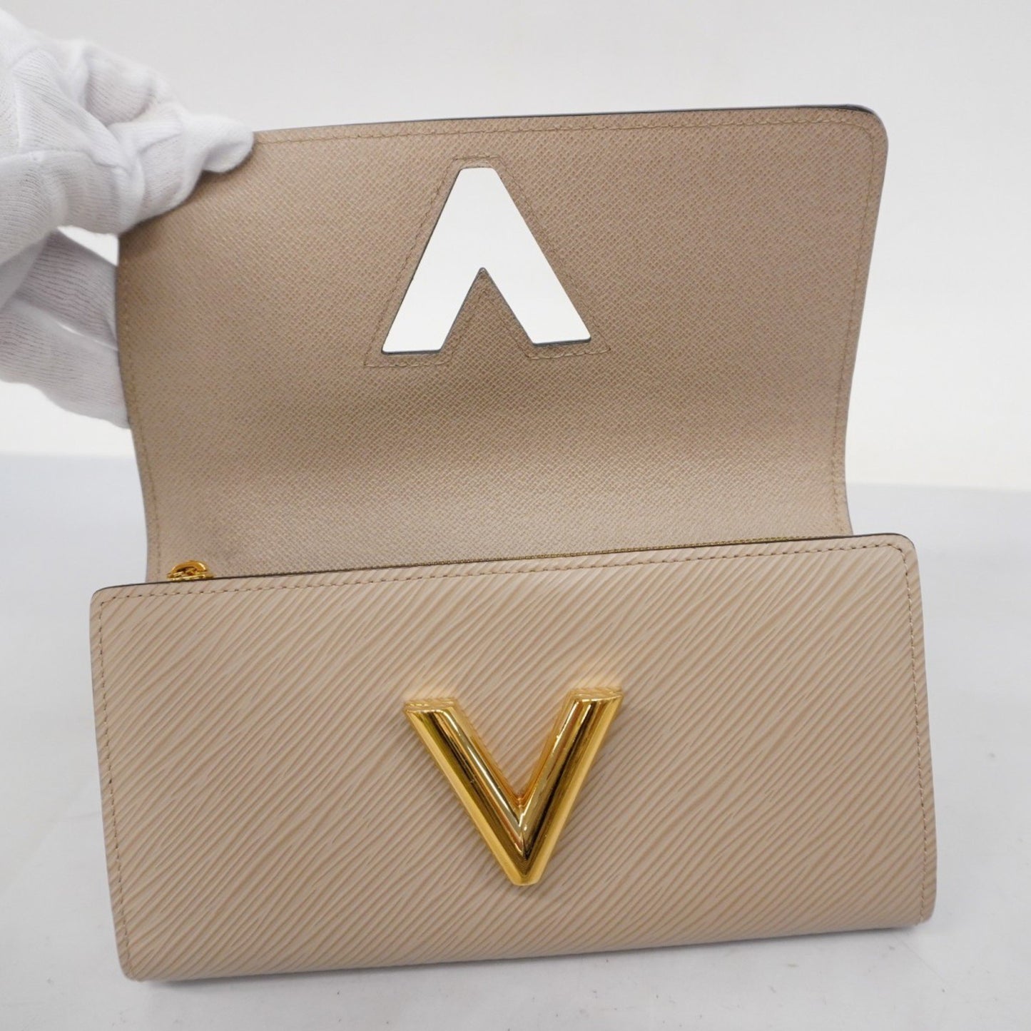 Louis Vuitton Twist Beige Leather Wallet Accessories