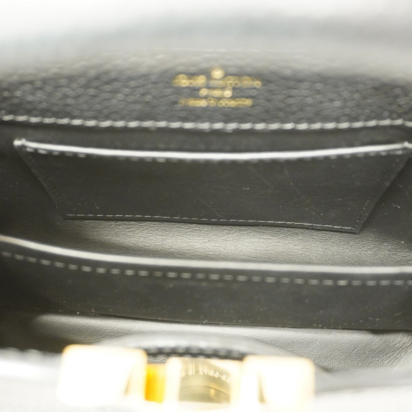 Louis Vuitton Capucines mini Black Leather Hand Bag