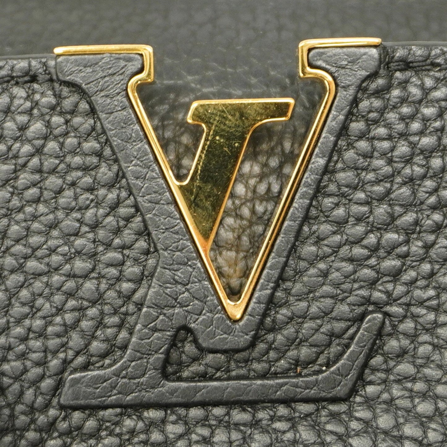 Louis Vuitton Capucines mini Black Leather Hand Bag