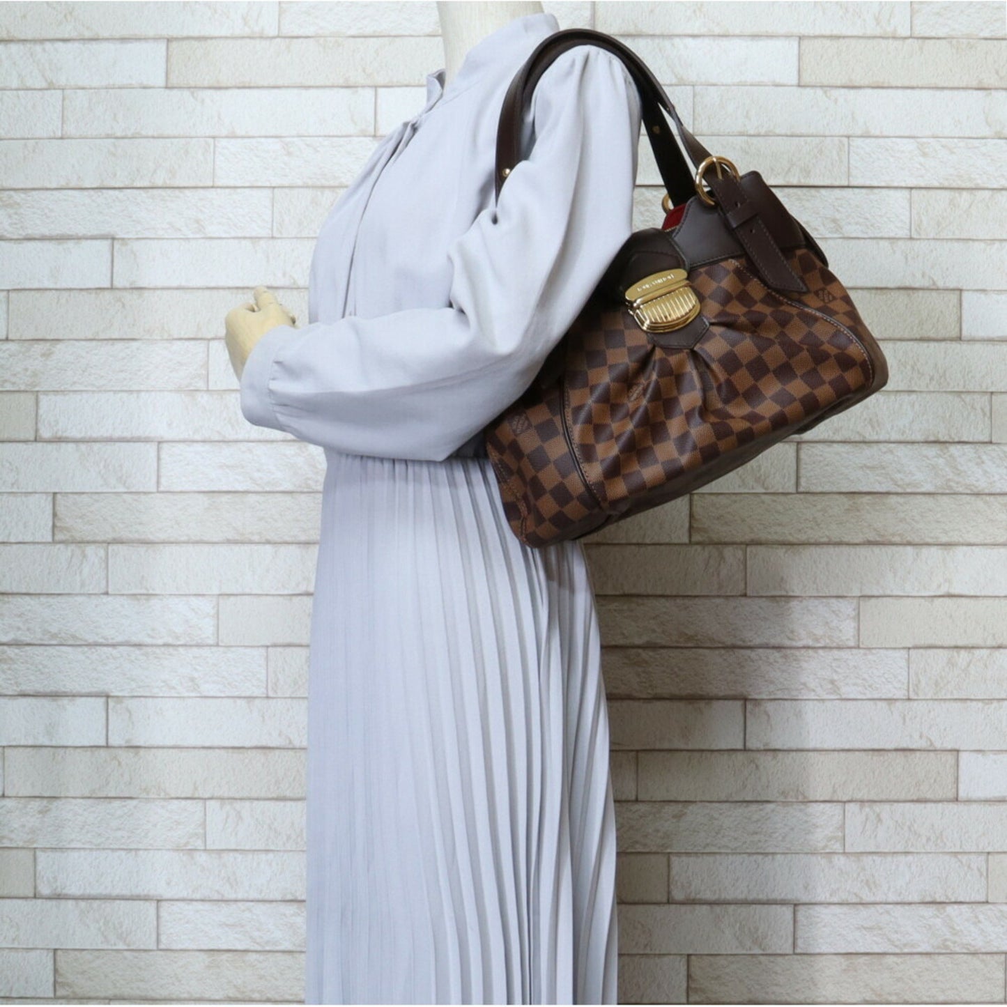 Louis Vuitton Sistina Brown Canvas Shoulder Bag