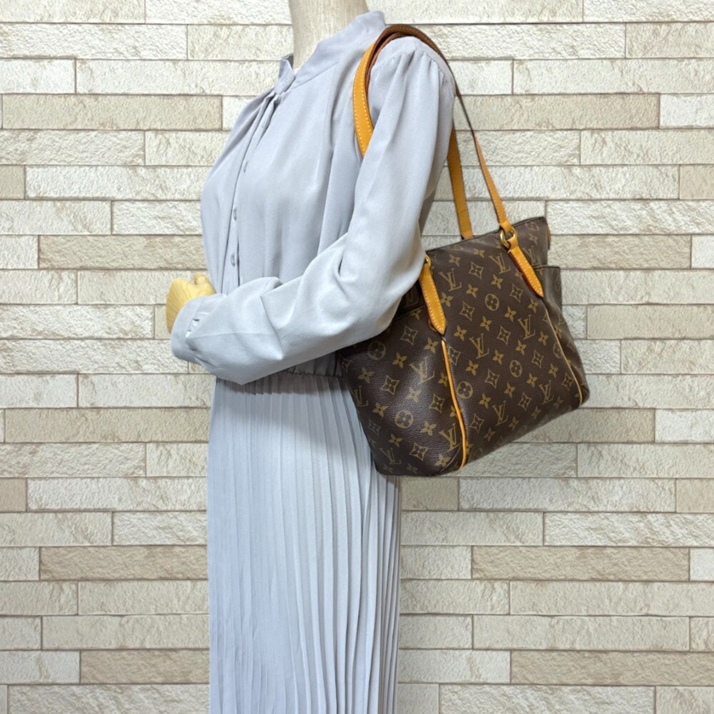 Louis Vuitton Totally Brown Canvas Tote Bag