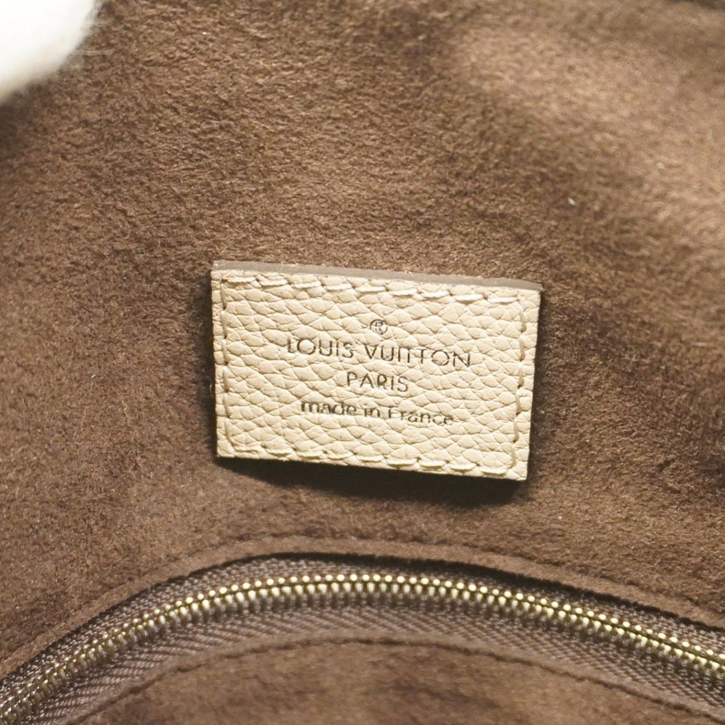 Louis Vuitton Babylone BB Beige Leather Hand Bag