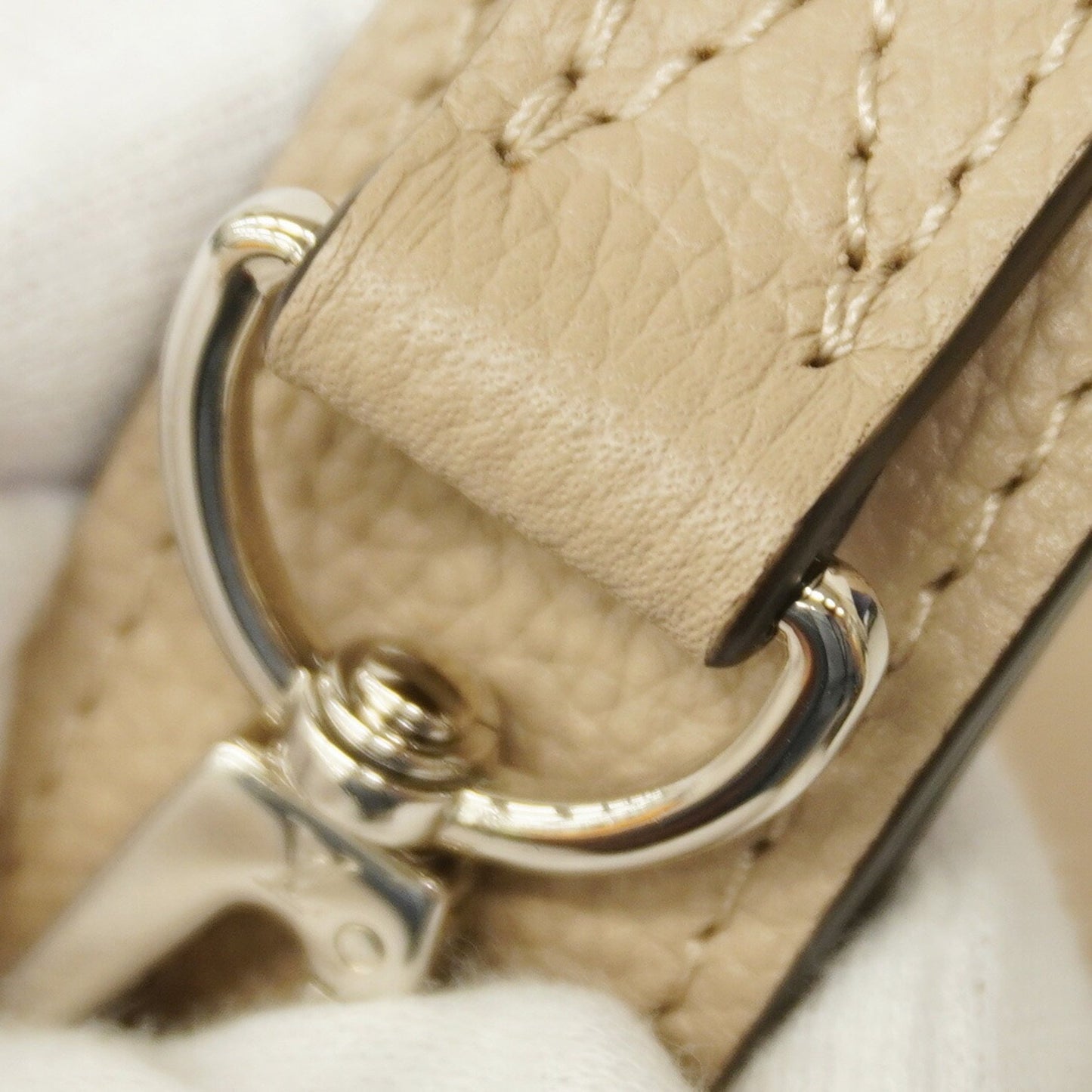 Louis Vuitton Babylone BB Beige Leather Hand Bag