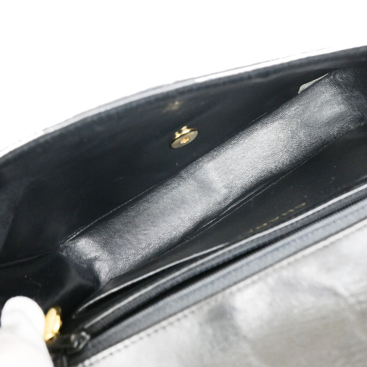 Chanel Single flap Black Leather Shoulder Bag