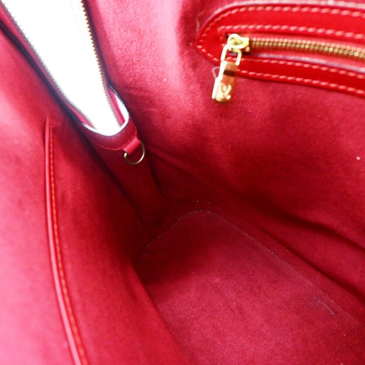 Louis Vuitton Lussac Red Leather Shoulder Bag