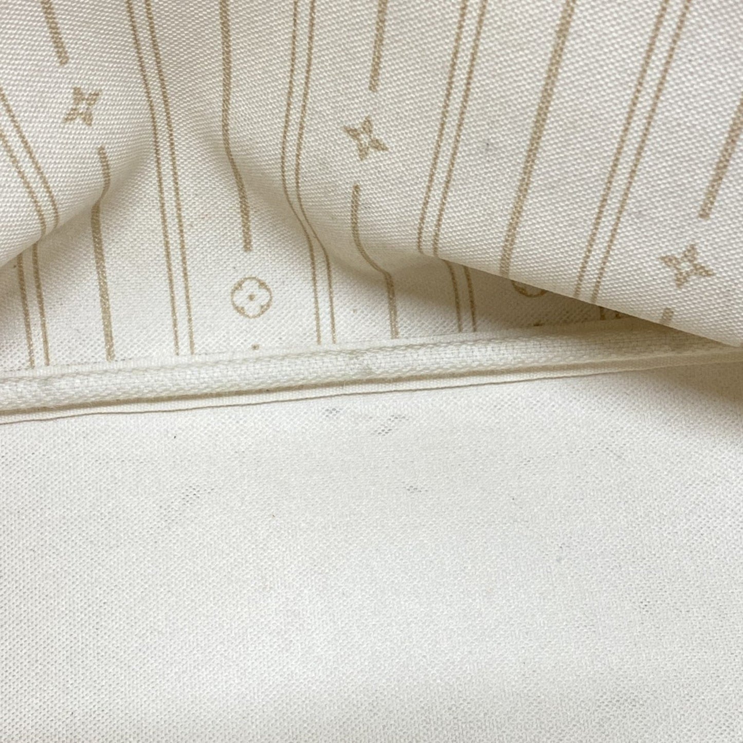 Louis Vuitton Neverfull PM White Canvas Tote Bag