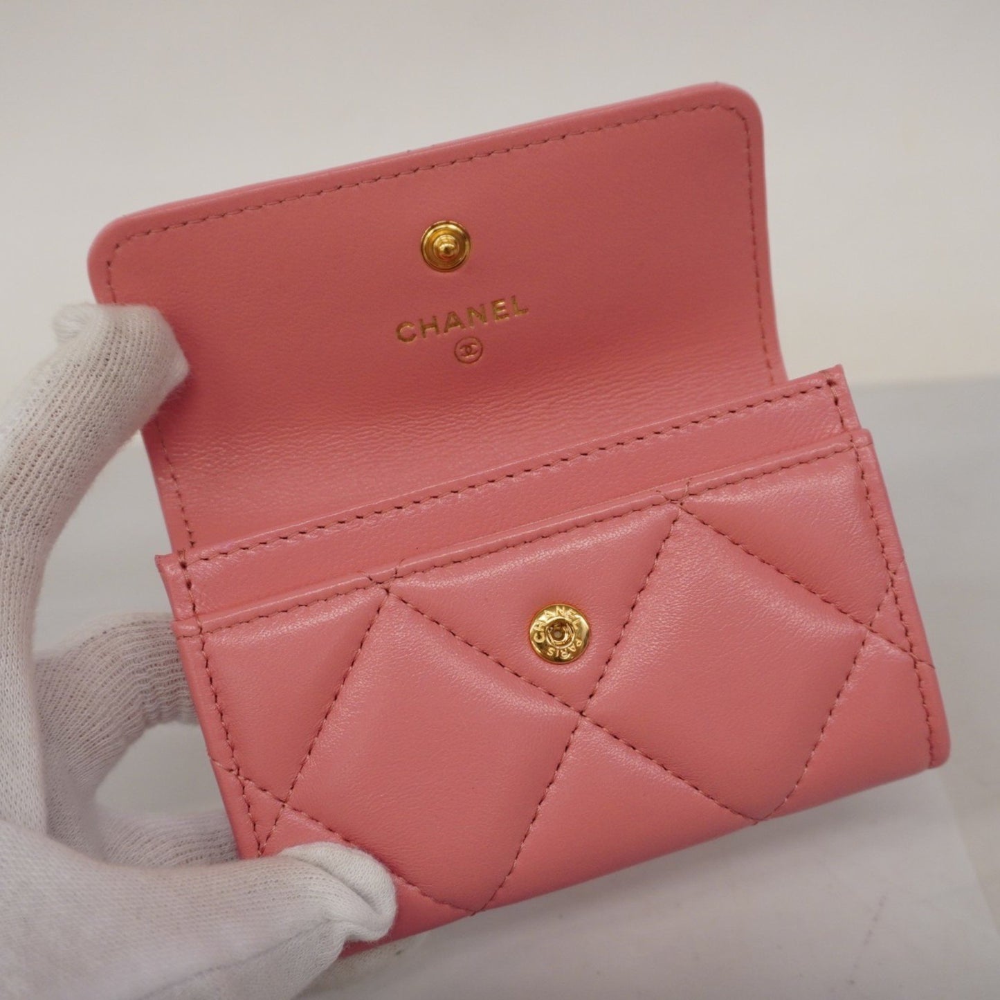 Chanel Chanel 19 Pink Leather Wallet Accessories