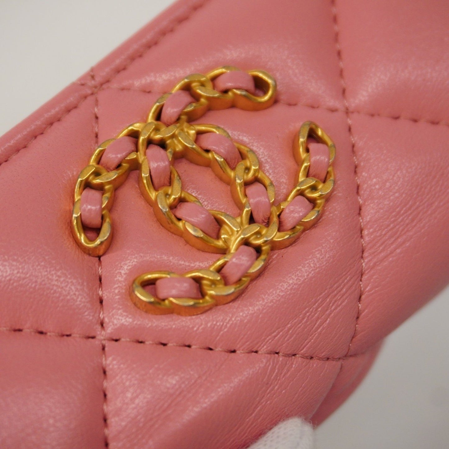 Chanel Chanel 19 Pink Leather Wallet Accessories