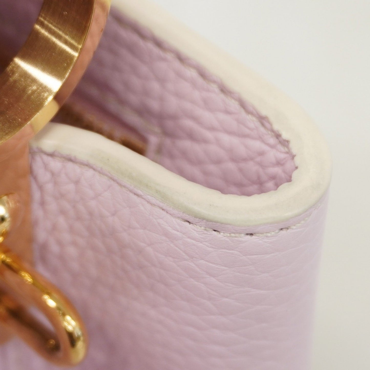 Louis Vuitton Capucines Pink Leather Hand Bag