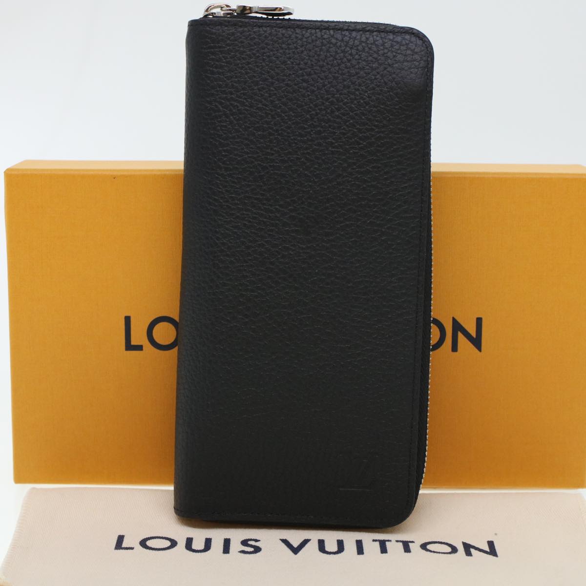 Louis Vuitton Zippy Wallet Vertical Black Leather Wallet Accessories