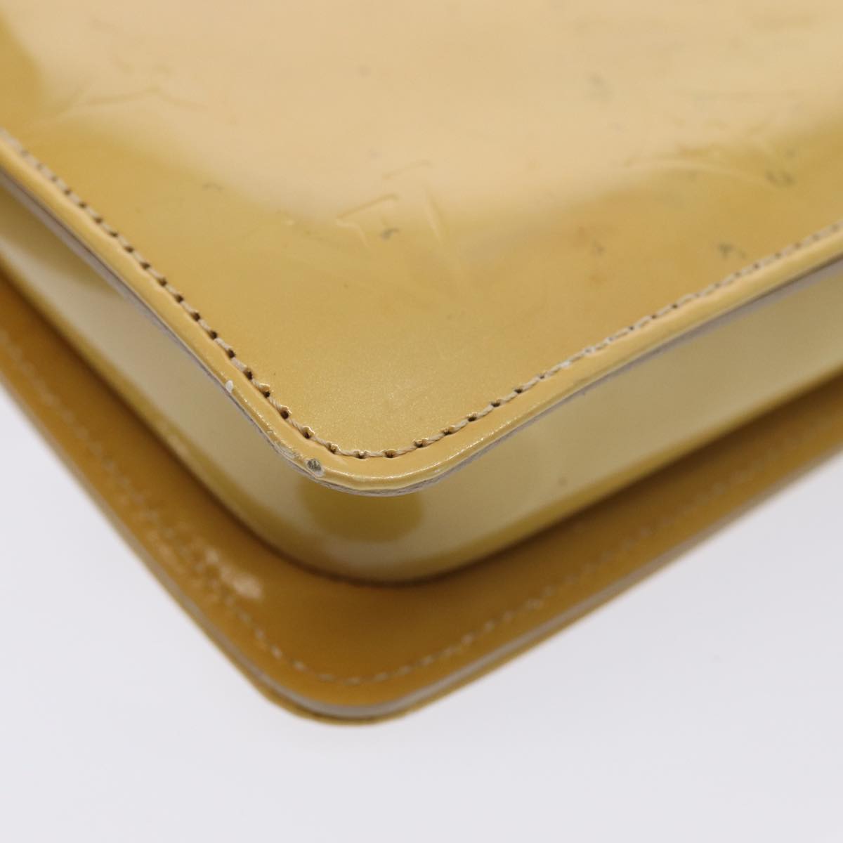 Louis Vuitton Lexington Camel Patent Leather Clutch Bag