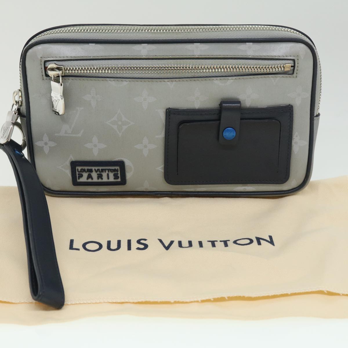 Louis Vuitton Alpha Silver Synthetic Clutch Bag