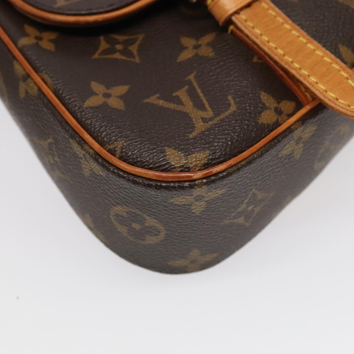 Louis Vuitton Marelle Brown Canvas Hand Bag