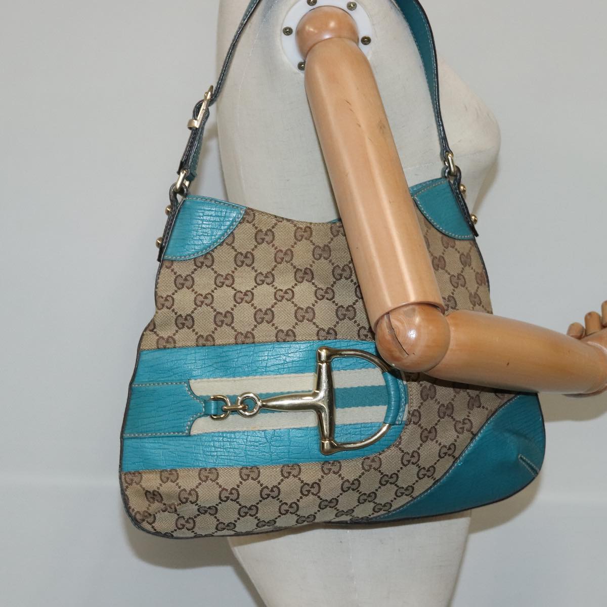 Gucci Beige Canvas Shoulder Bag