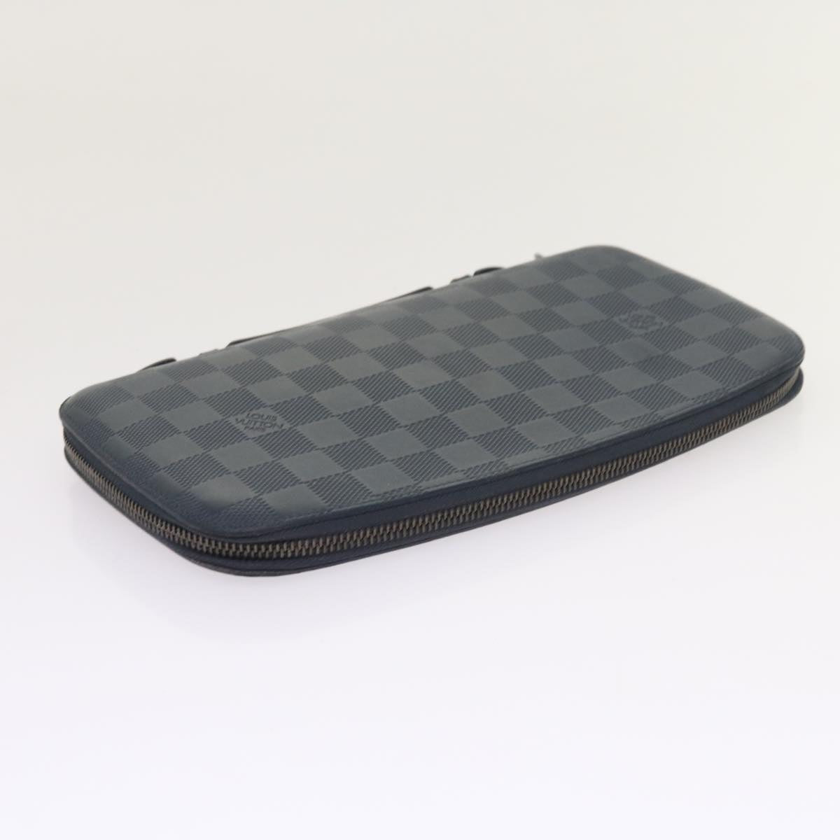 Louis Vuitton Atholl Black Leather Clutch Bag