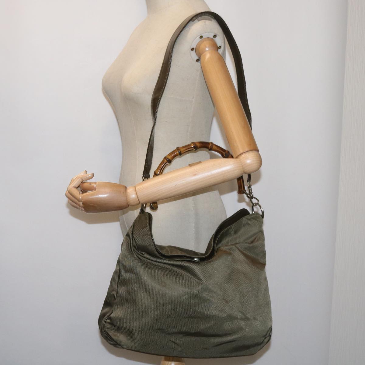 Gucci Bamboo Khaki Synthetic Shoulder Bag