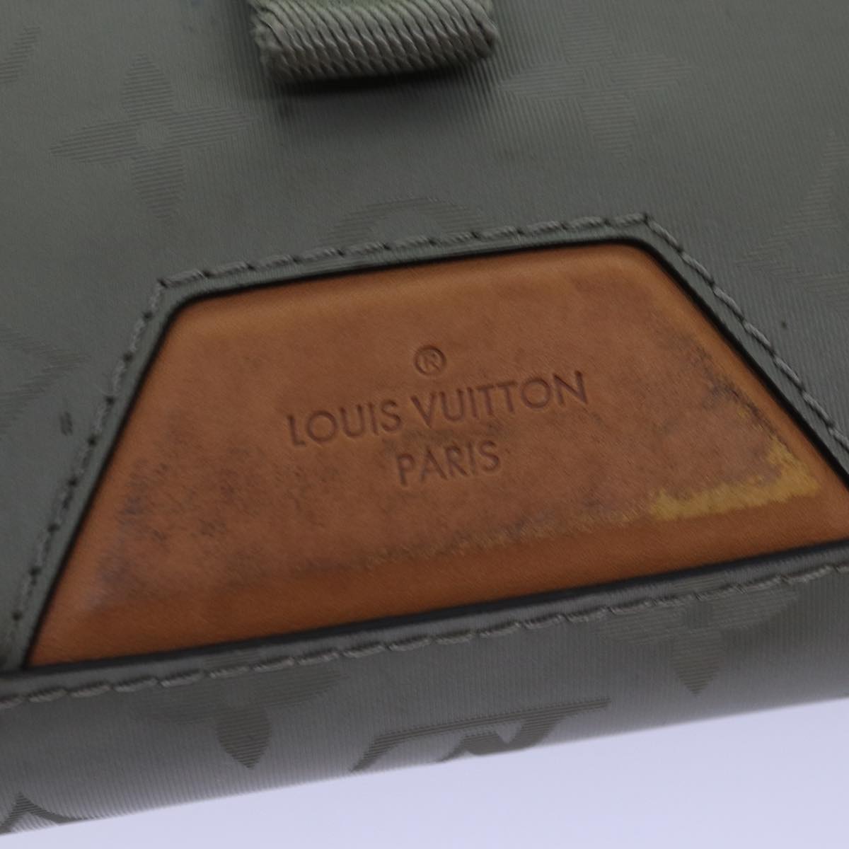 Louis Vuitton Messenger Grey Canvas Shoulder Bag