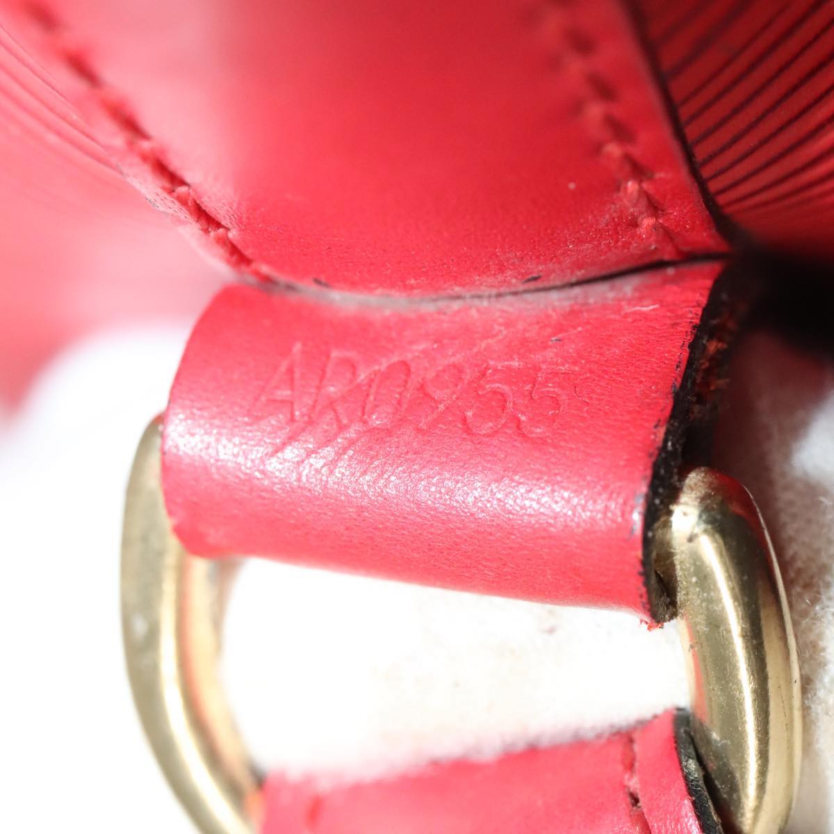 Louis Vuitton Noé Red Leather Shoulder Bag