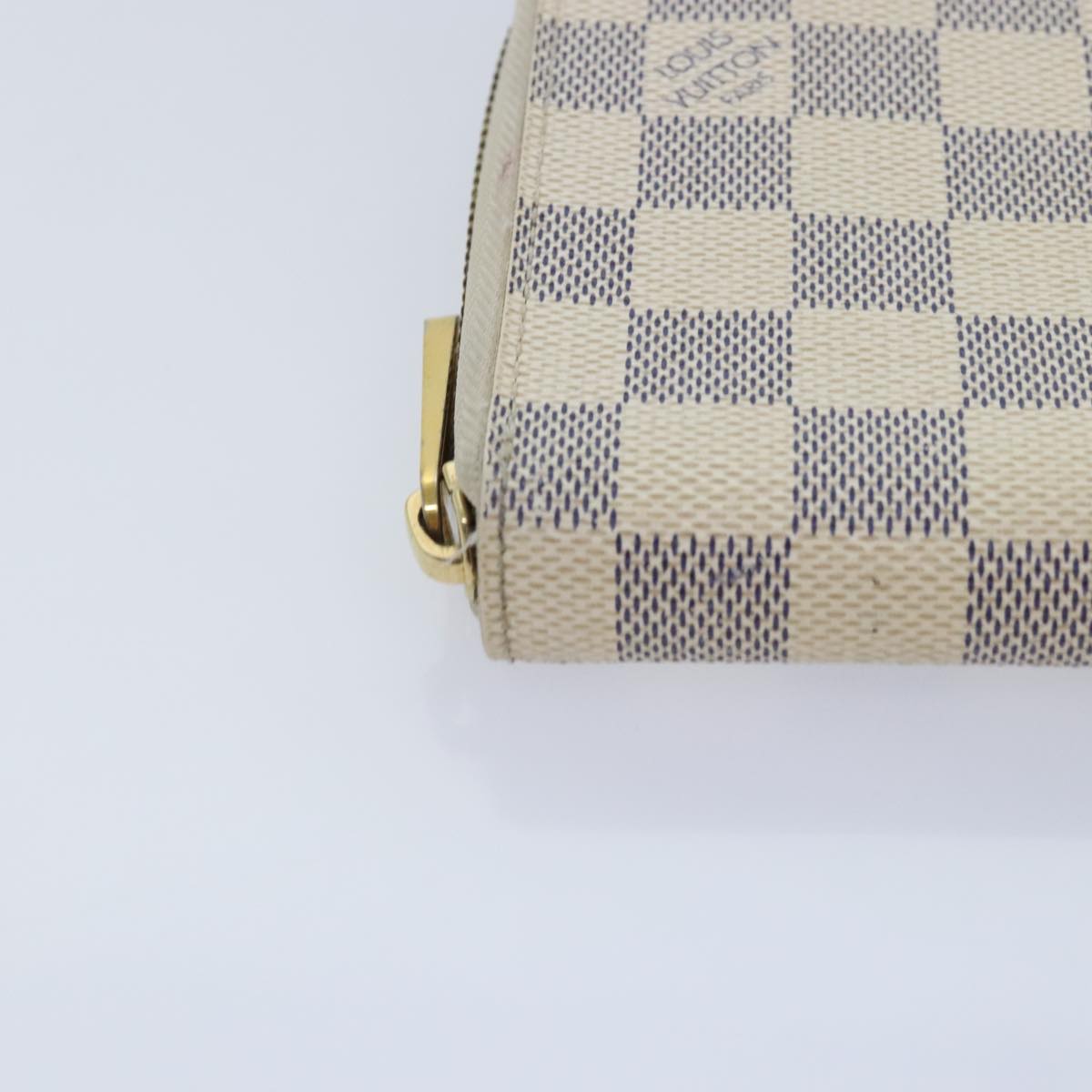 Louis Vuitton Zippy organizer Beige Canvas Wallet Accessories