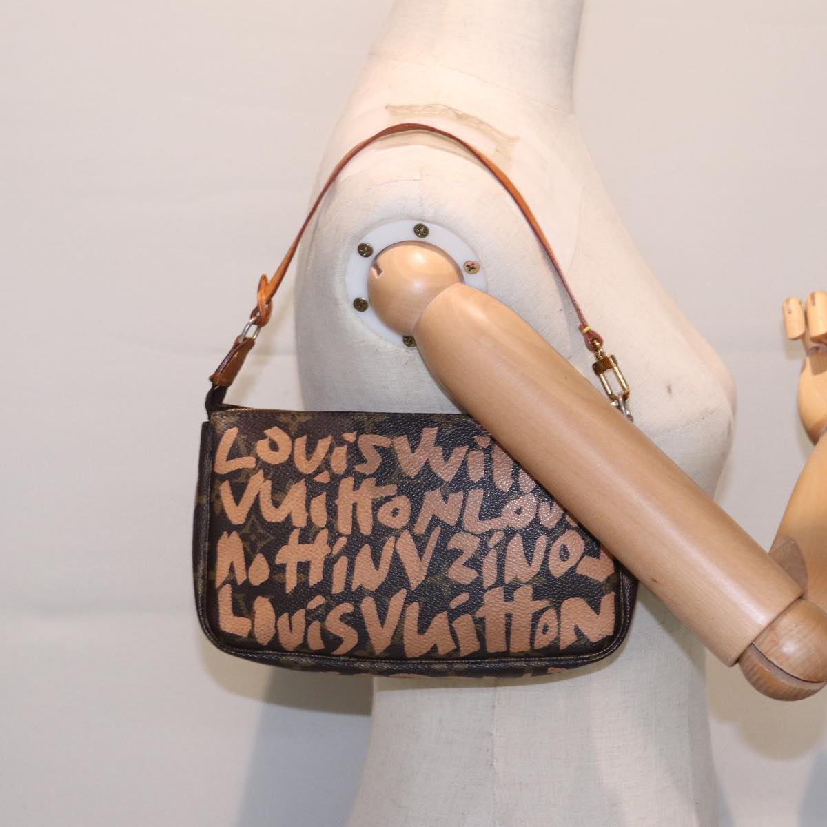 Louis Vuitton Pochette Accessoire Brown Canvas Clutch Bag