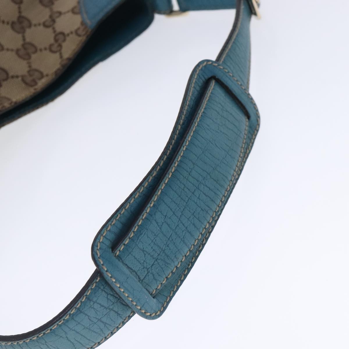 Gucci Beige Canvas Shoulder Bag