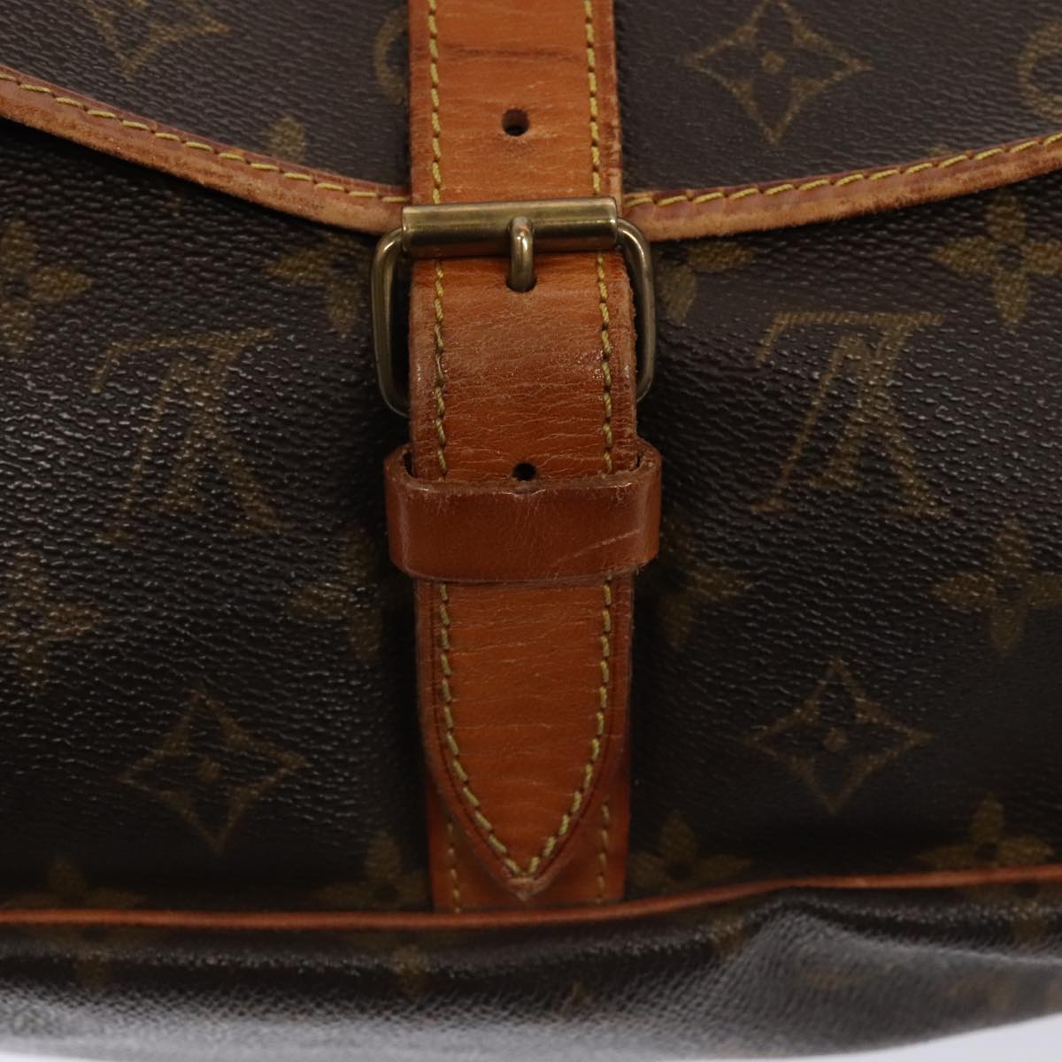 Louis Vuitton Saumur 35 Brown Canvas Shoulder Bag