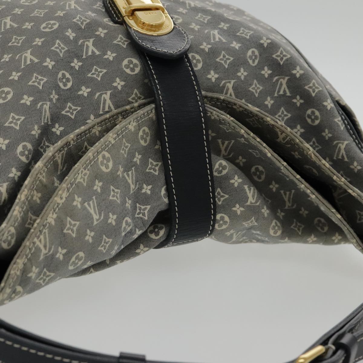 Louis Vuitton Idylle Grey Canvas Shoulder Bag