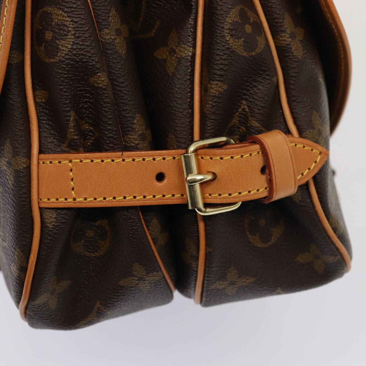 Louis Vuitton Saumur Brown Canvas Shoulder Bag