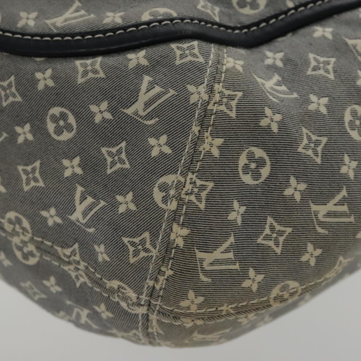 Louis Vuitton Idylle Grey Canvas Shoulder Bag