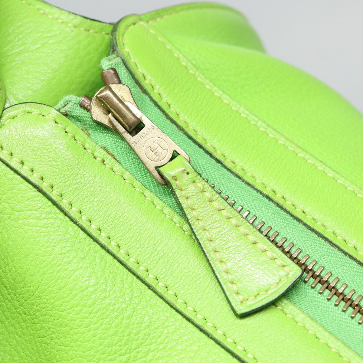 Hermès Green Leather Hand Bag